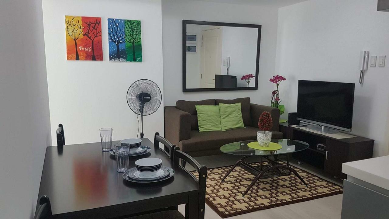 Azure Urban Resort Maui Unit Манила Екстериор снимка
